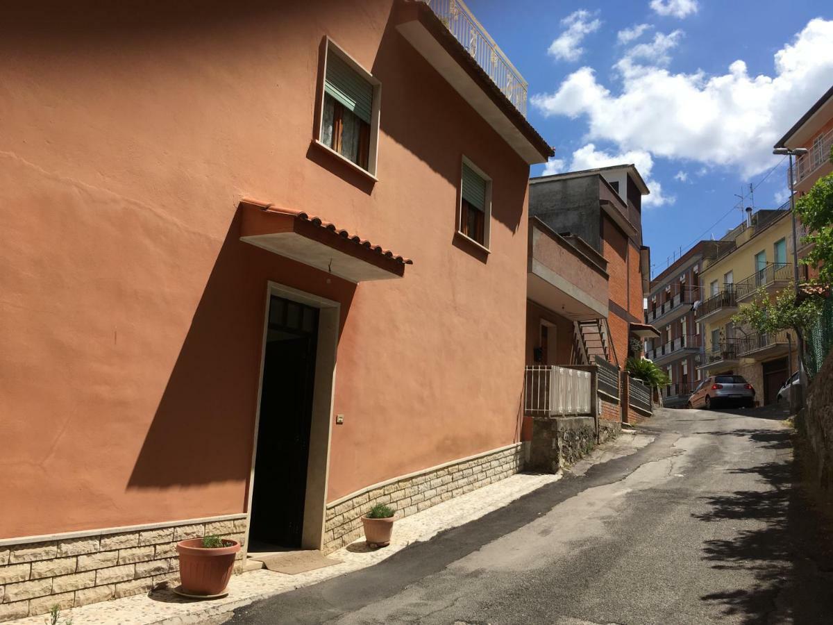 Appartamento Di Giuseppe Sonnino Extérieur photo
